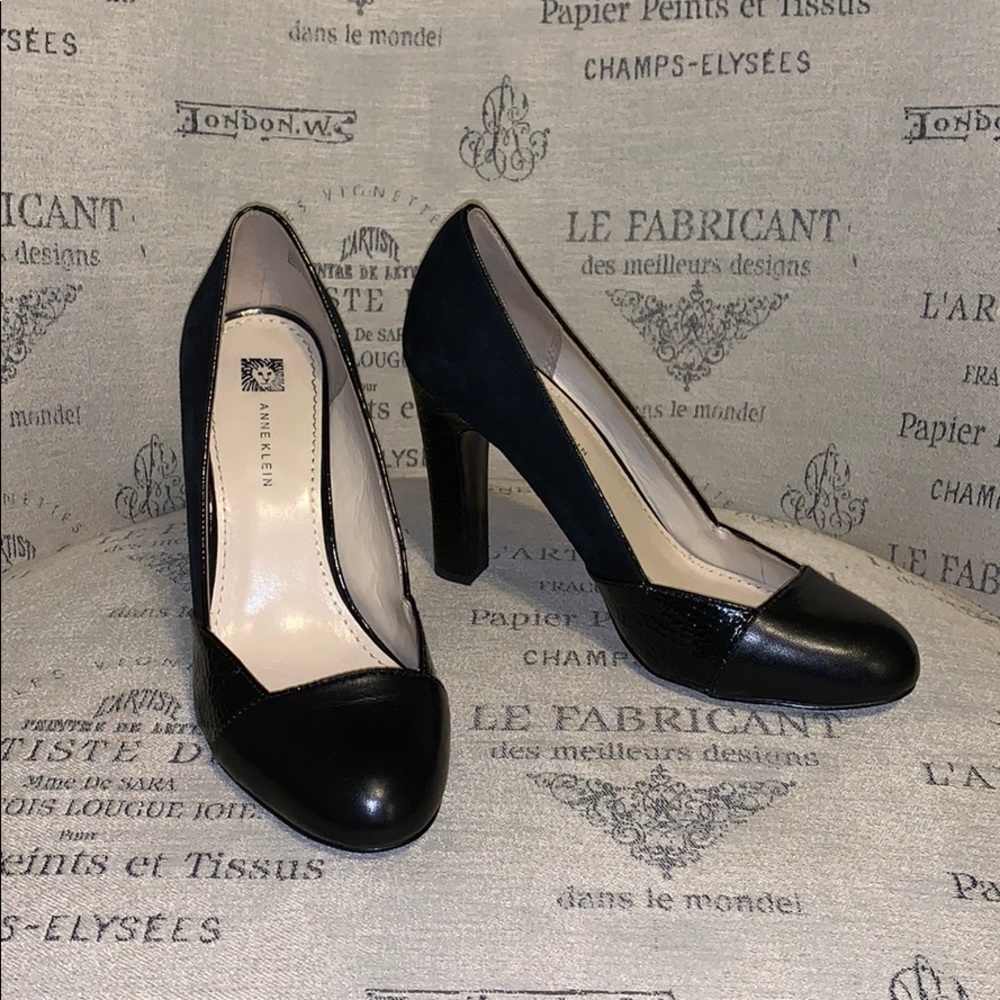 Anne Klein Black Heels, Size 9